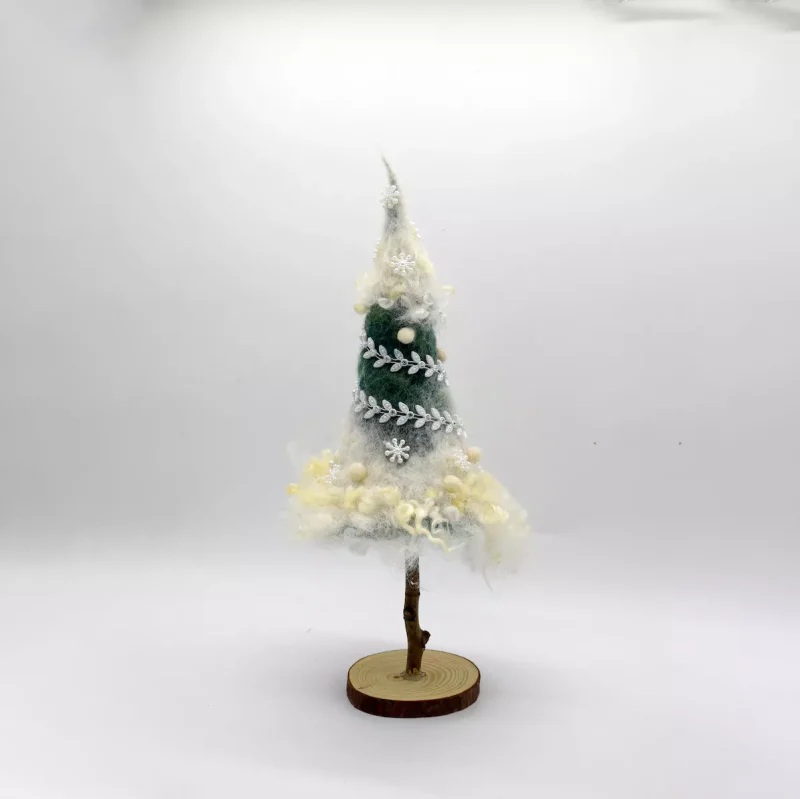 3 Needle felted Christmas tree decoration 02