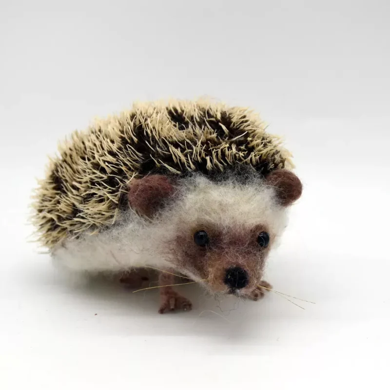 Needle Felted Hedgehog Handmade Wool Animal Sculpture Artwork 01.webp